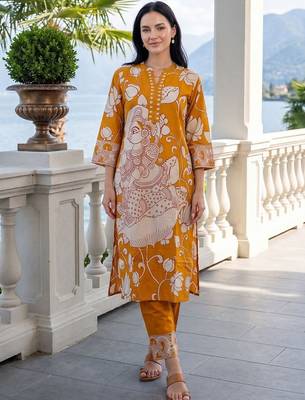 Ethnic Motifs Printed Regular  Cotton Kurta with Trousers 5