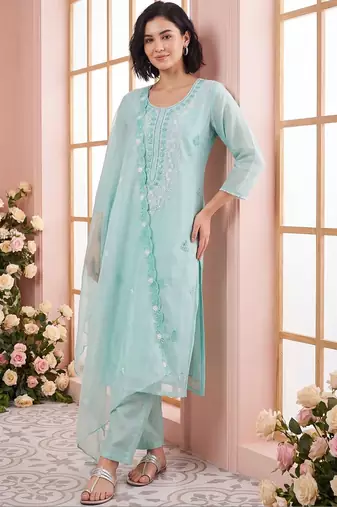 Women Ethnic Motifs Embroidered Regular Thread Work Kurta with Trousers & With Dupatta