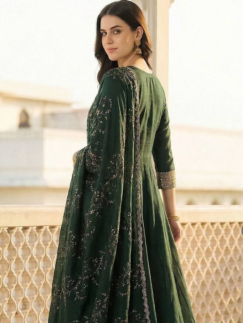 Women Ethnic Motifs Embroidered Panelled Thread Work Kurta with Trousers & With Dupatta