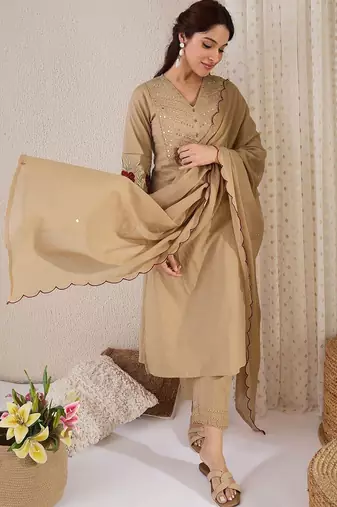 Women Yoke Design Embroidered Cotton Kurta with Trousers & Dupatta