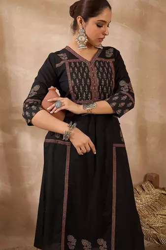 Women Ethnic Motifs Printed Regular Pure Cotton Kurta with Trousers