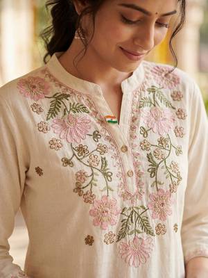 Women Floral Embroidered Regular Thread Work  Cotton Kurta with Trousers 2