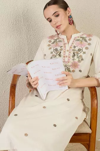 Women Floral Embroidered Regular Thread Work Pure Cotton Kurta with Trousers