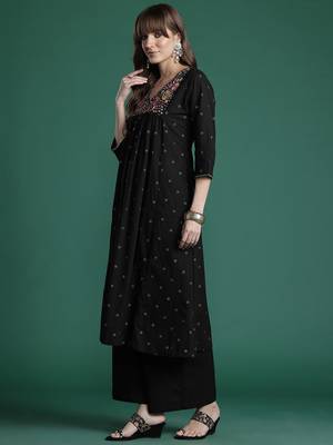 Floral Embroidered Empire Thread Work  Cotton Kurta with Palazzos 5