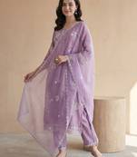 Women Floral Embroidered Regular Thread Work Kurta with Trousers & With Dupatta