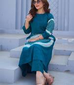 Women Printed Regular Thread Work Pure Cotton Kurta with Trousers