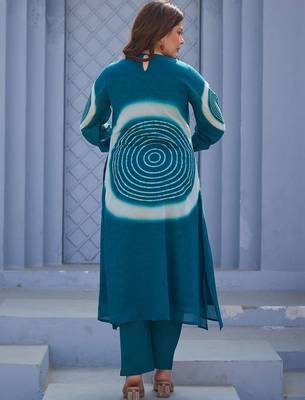 Women Printed Regular Thread Work Pure Cotton Kurta with Trousers 6