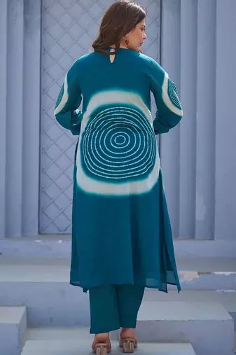 Women Printed Regular Thread Work Pure Cotton Kurta with Trousers