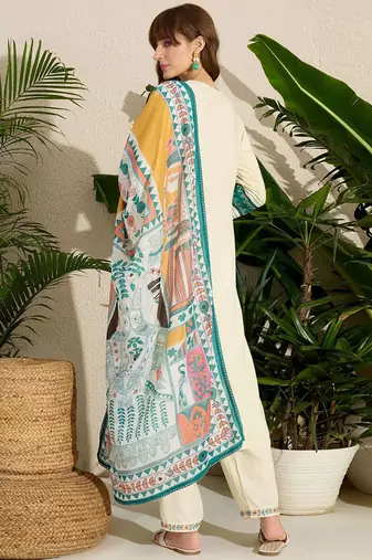 Ethnic Motifs Embroidered Thread Work Kurta with Trousers & With Dupatta