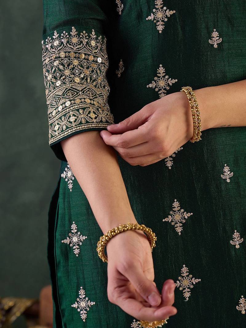 Ethnic Motifs Embroidered Round Neck Kurta With Trousers & Dupatta