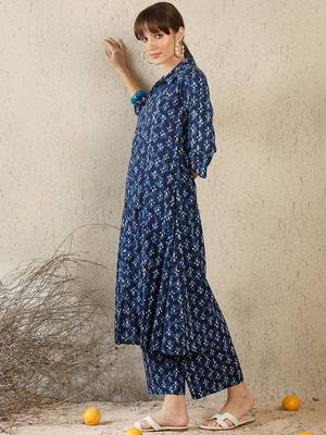Geometric Printed Shirt Collar A-Line  Cotton Kurta With Palazzos 3