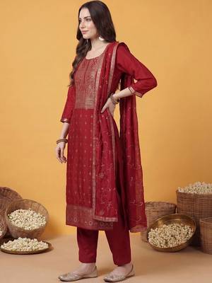 Women Ethnic Motifs Printed Regular Kurta with Trousers & With Dupatta 2