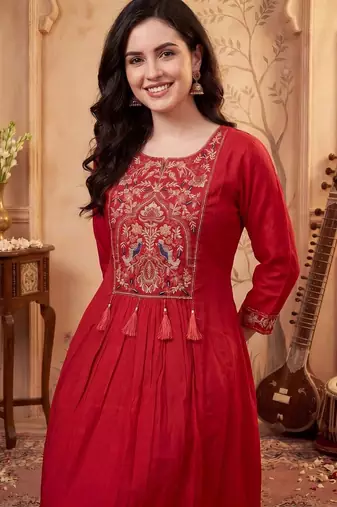 Women Ethnic Motifs Embroidered Empire Thread Work Kurta with Trousers & With Dupatta