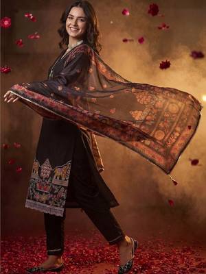 Women Ethnic Motifs Embroidered Regular Thread Work Kurta with Trousers & With Dupatta 4