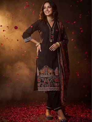 Women Ethnic Motifs Embroidered Regular Thread Work Kurta with Trousers & With Dupatta 5