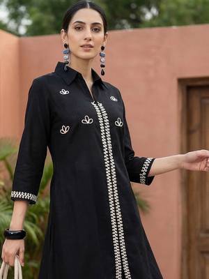 Women Ethnic Motifs Embroidered Regular Thread Work  Cotton Kurta with Palazzos 1