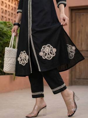 Women Ethnic Motifs Embroidered Regular Thread Work  Cotton Kurta with Palazzos 6