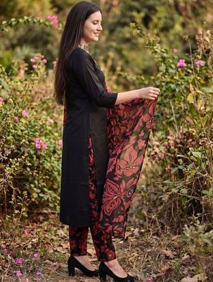 Women Ethnic Motifs Regular Thread Work  Cotton Kurta with Trousers & With Dupatta 4