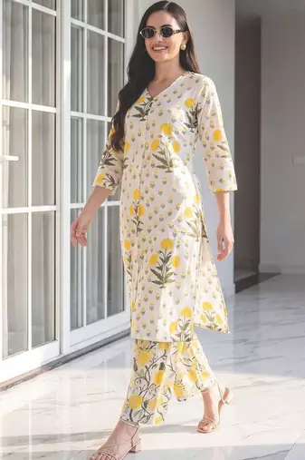 Women Floral Printed Regular Pure Cotton A-Line Kurta with Palazzos
