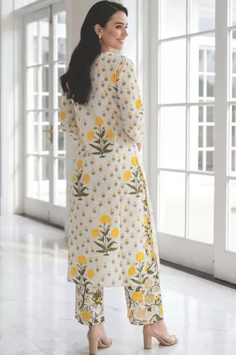 Women Floral Printed Regular Pure Cotton A-Line Kurta with Palazzos