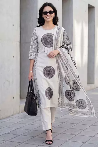 Women Ethnic Motifs Printed Regular  Cotton Kurta with Trousers & With Dupatta