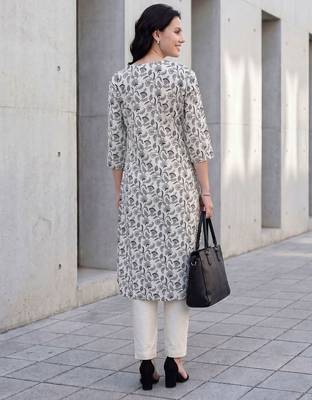 Women Ethnic Motifs Printed Regular  Cotton Kurta with Trousers & With Dupatta 4