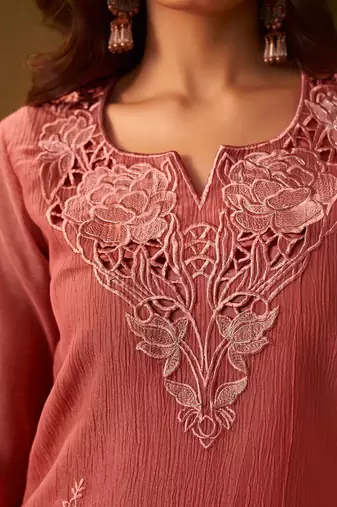 Women Floral Embroidered Kurta with Trousers & Dupatta