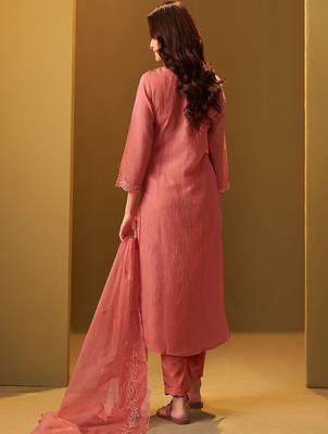 Women Floral Embroidered Kurta with Trousers & Dupatta 3