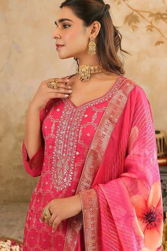 Women Ethnic Motifs Embroidered Kurta with Trousers & Dupatta