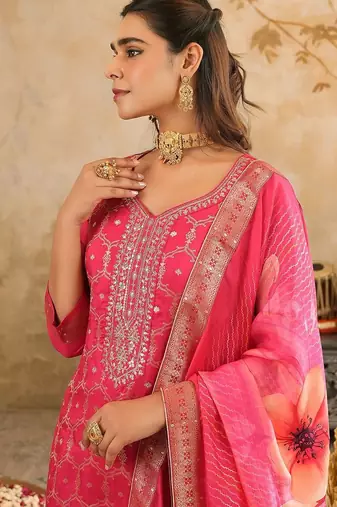 Women Ethnic Motifs Embroidered Kurta with Trousers & Dupatta