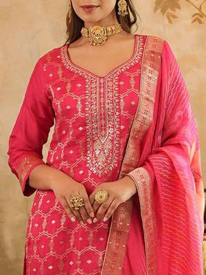 Women Ethnic Motifs Embroidered Kurta with Trousers & Dupatta 3