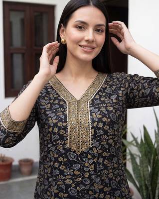 Women Ethnic Motifs Printed Regular  Cotton Kurta with Trousers & With Dupatta 2