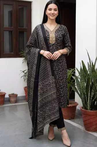 Women Ethnic Motifs Printed Regular  Cotton Kurta with Trousers & With Dupatta