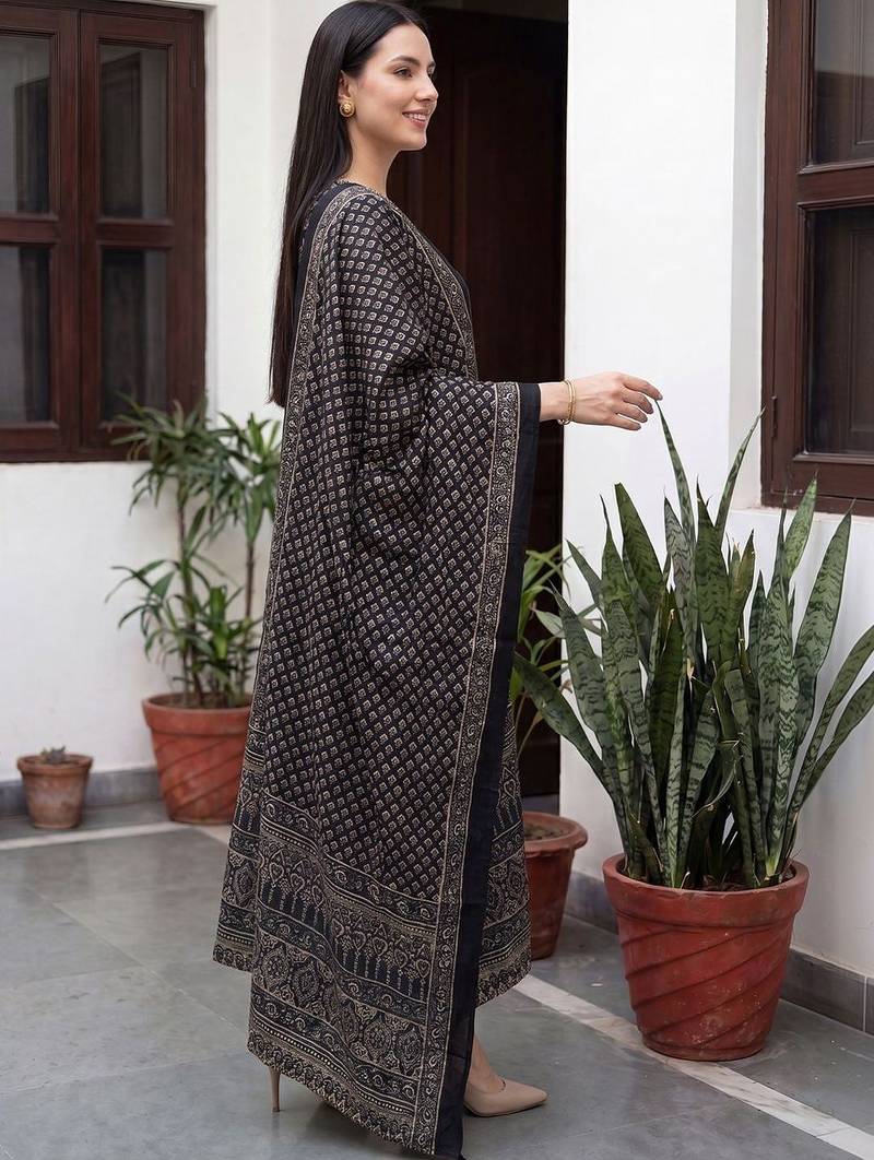 Women Ethnic Motifs Printed Regular  Cotton Kurta with Trousers & With Dupatta