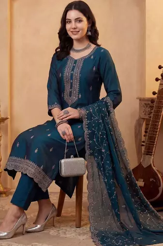 Women Ethnic Motifs Embroidered Regular Thread Work Kurta With Trousers & Dupatta