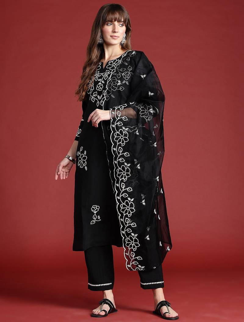 Floral Embroidered Thread Work Kurta With Trousers & Dupatta
