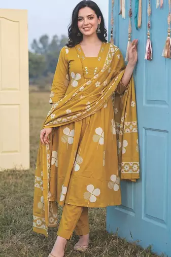 Women Floral Printed Mirror Work  Cotton Kurta with Trousers & Dupatta
