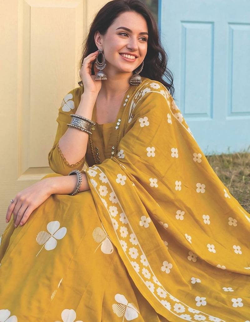Women Floral Printed Mirror Work  Cotton Kurta with Trousers & Dupatta