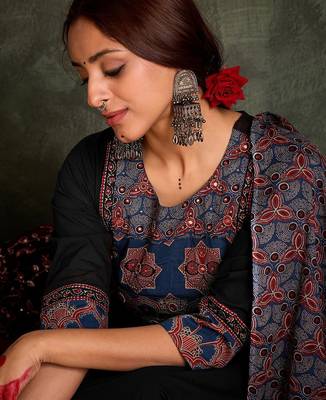 Floral Printed Round Neck Cotton Straight Kurta With Trousers & Dupatta 1