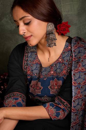 Floral Printed Round Neck Cotton Straight Kurta With Trousers & Dupatta