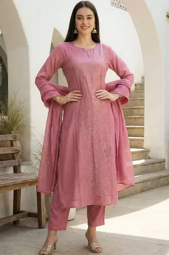 Women Ethnic Motifs Embroidered Regular Thread Work Kurta with Trousers & With Dupatta
