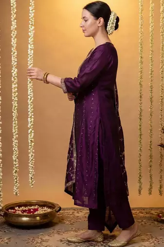 Women Ethnic Motifs Embroidered Regular Sequinned Kurta with Trousers & With Dupatta