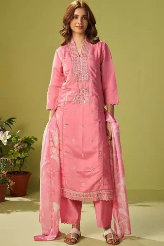 Women Floral Embroidered Regular Thread Work Kurta with Trousers & With Dupatta