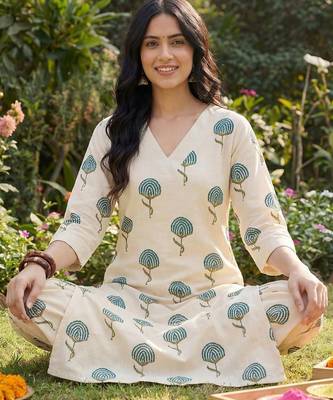 Women Ethnic Motifs Printed A-Line Kurta with Palazzo 1