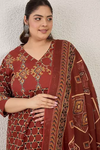 Plus Size Maroon Printed A-Line Kurta Trousers With Dupatta Set