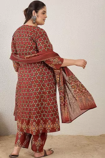 Plus Size Maroon Printed A-Line Kurta Trousers With Dupatta Set