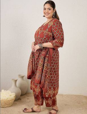 Plus Size Maroon Printed A-Line Kurta Trousers With Dupatta Set 7