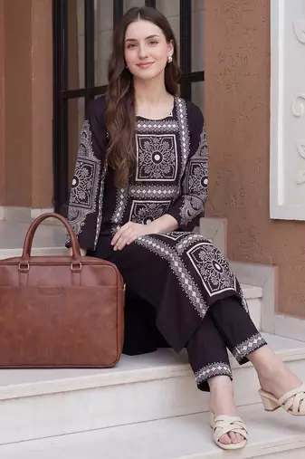 Women Ethnic Motifs Printed Regular Kurta with Trousers