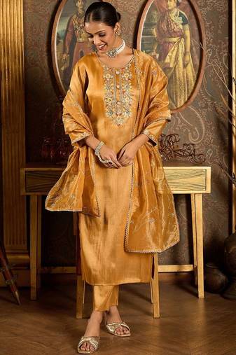 Floral Embroidered Thread Work Liva Straight Kurta with Trouser & Dupatta
