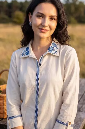 Women Floral Embroidered Regular Thread Work Pure Cotton Kurta with Trousers